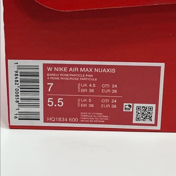 Women’s Nike Air Max Nuaxis Size 7. Barely Rose/Particle Pink Color. Brand New!